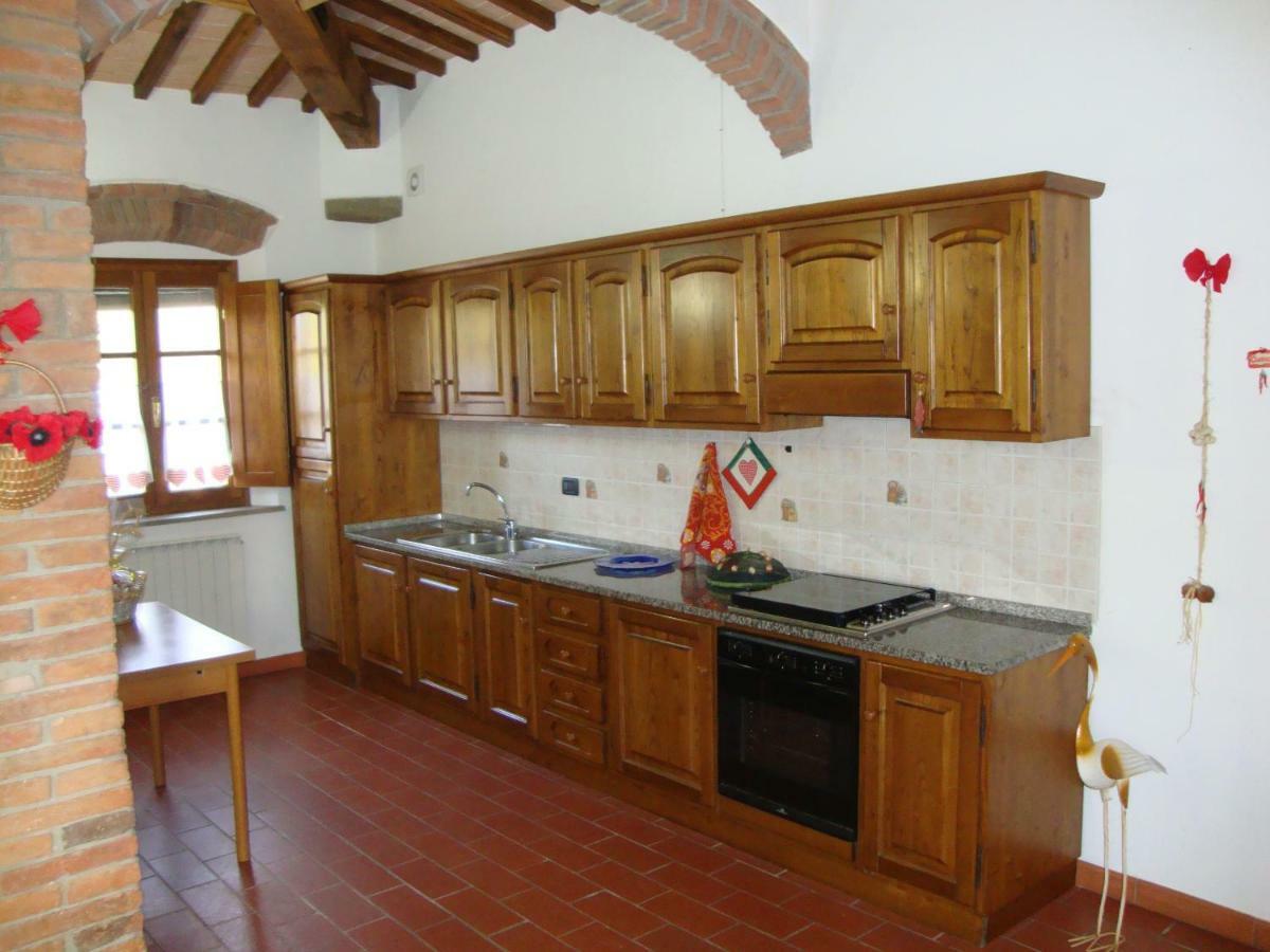 Agriturismo Podere Molino ペッチョリ エクステリア 写真