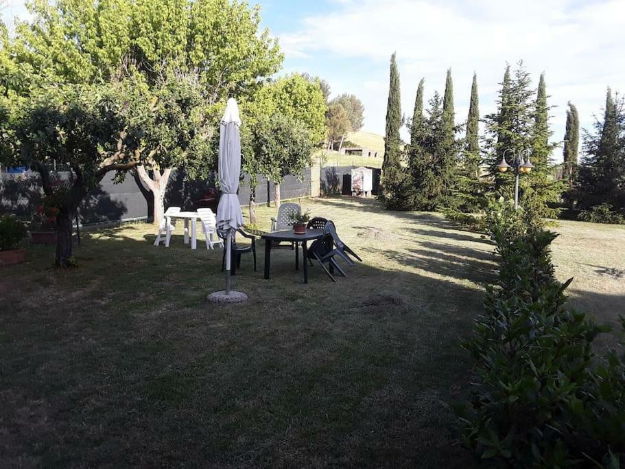 Agriturismo Podere Molino ペッチョリ エクステリア 写真