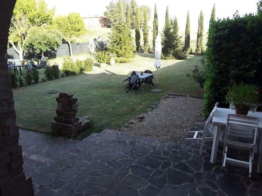 Agriturismo Podere Molino ペッチョリ エクステリア 写真