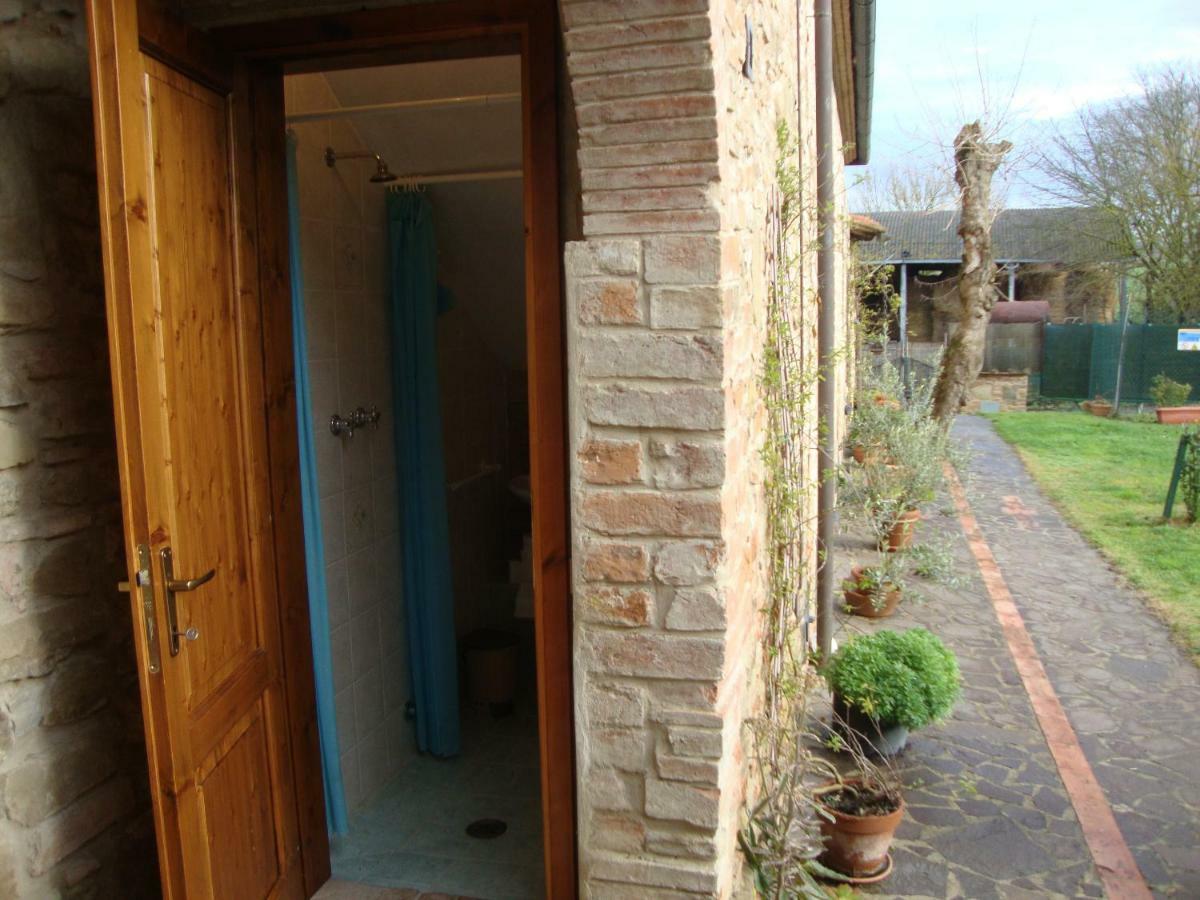 Agriturismo Podere Molino ペッチョリ エクステリア 写真