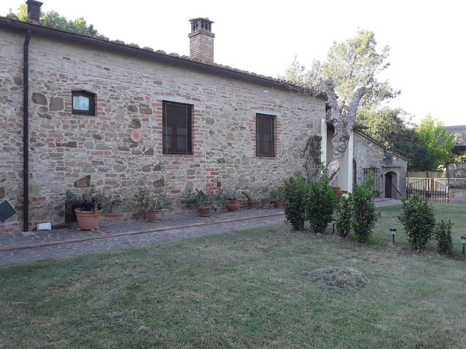 Agriturismo Podere Molino ペッチョリ エクステリア 写真