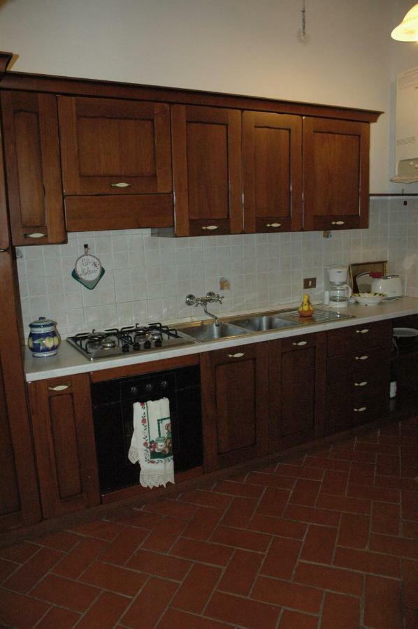 Agriturismo Podere Molino ペッチョリ エクステリア 写真